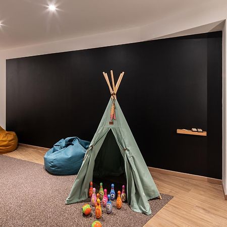 Apartamentos Forum Ceao Луго Екстериор снимка