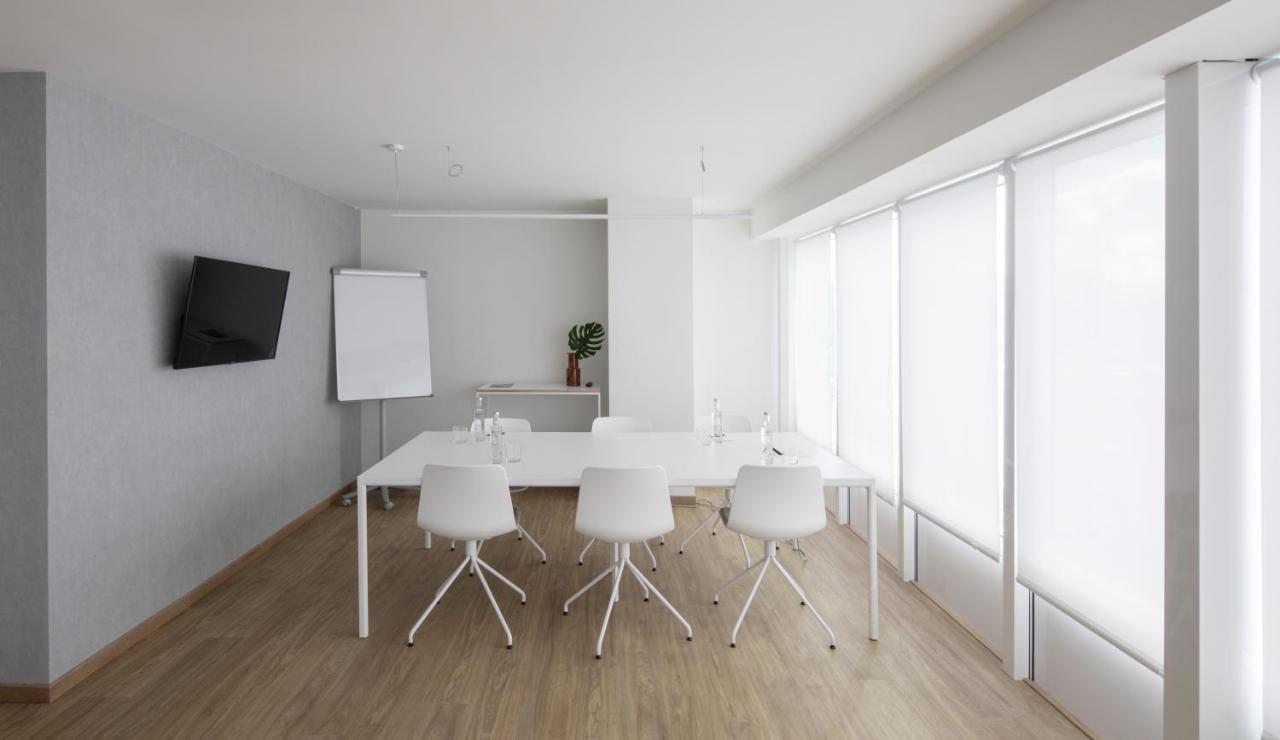 Apartamentos Forum Ceao Луго Екстериор снимка