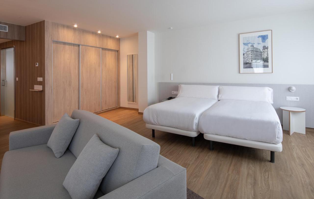 Apartamentos Forum Ceao Луго Екстериор снимка